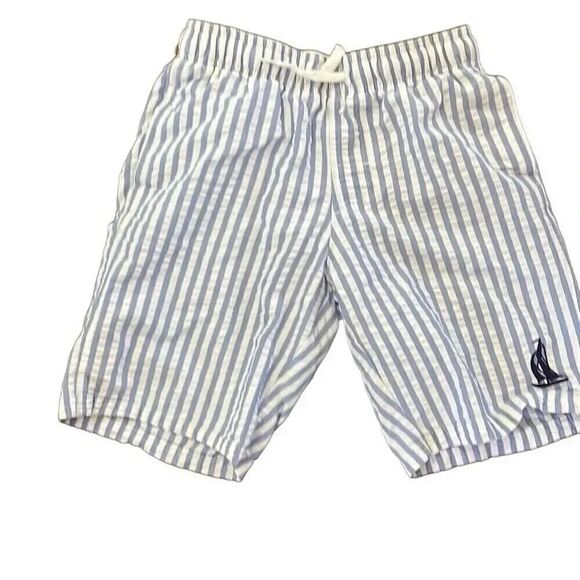 Cat and Jack boys Searsucker swim trunk size 12 to 14 - Picture 1 of 3